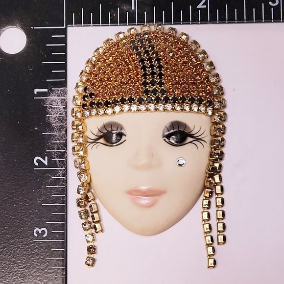 Vintage '87 Art Deco FLAPPER FACE HEADDRESS Porcelain Rhinestone Brooch Signed - Picture 7 of 9